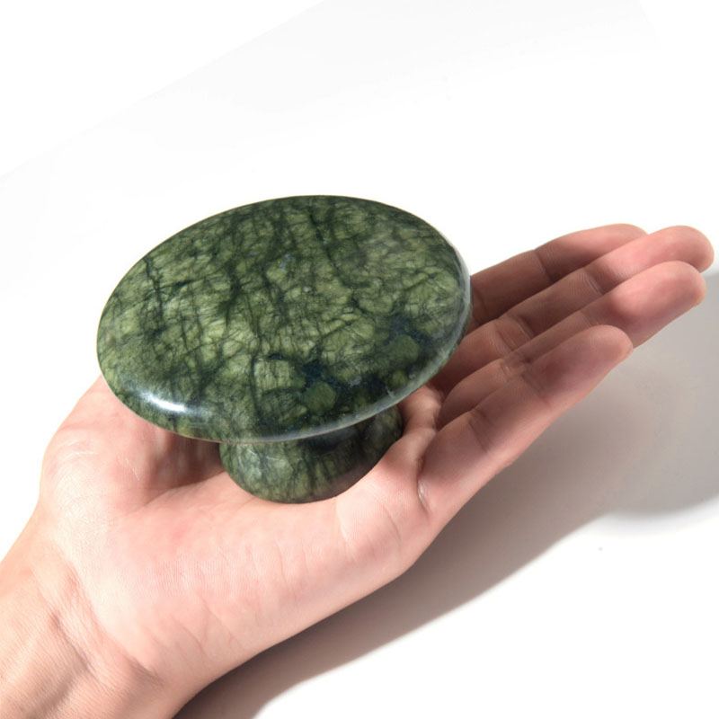 天然翡翠キノコ型ヘッドマッサージャー 大サイズ 翡翠刮痧ポイ - Jade Gua Sha Tool のレビューと価格